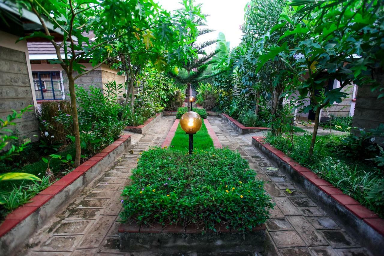 Maya Gardens Sagana Resort Exteriér fotografie